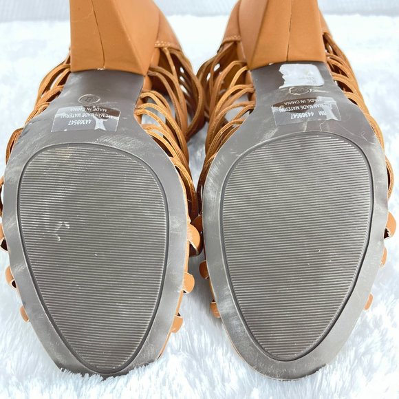 NEW! C COMFORT tan strappy sandal 3" heel zipper back over ankle - SZ 8 - Picture 9 of 10